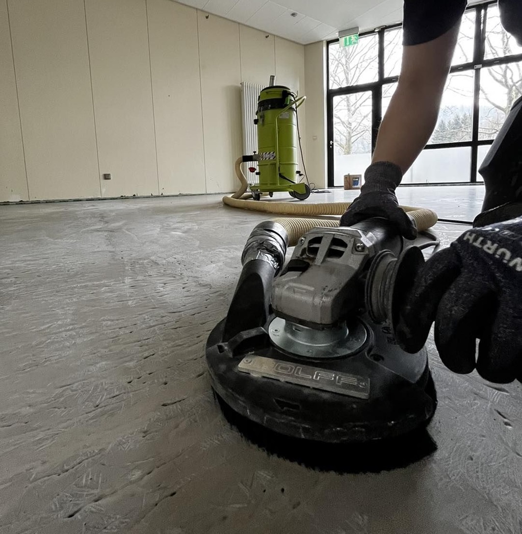 Hand Grinding Concrete - Flooring And Grinding Australia - 6